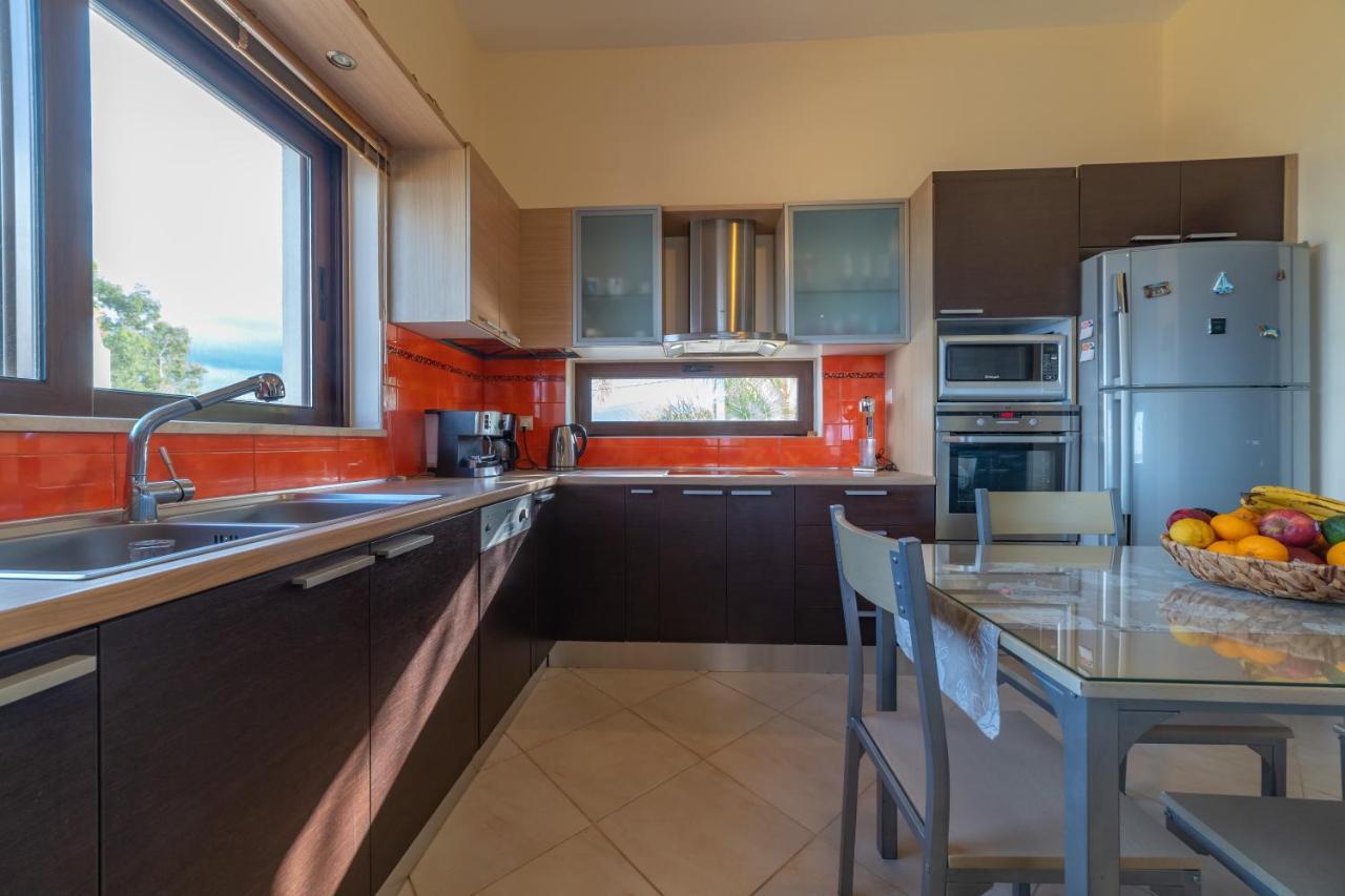 Deluxe Villa Kamba With Sea View Aptera المظهر الخارجي الصورة